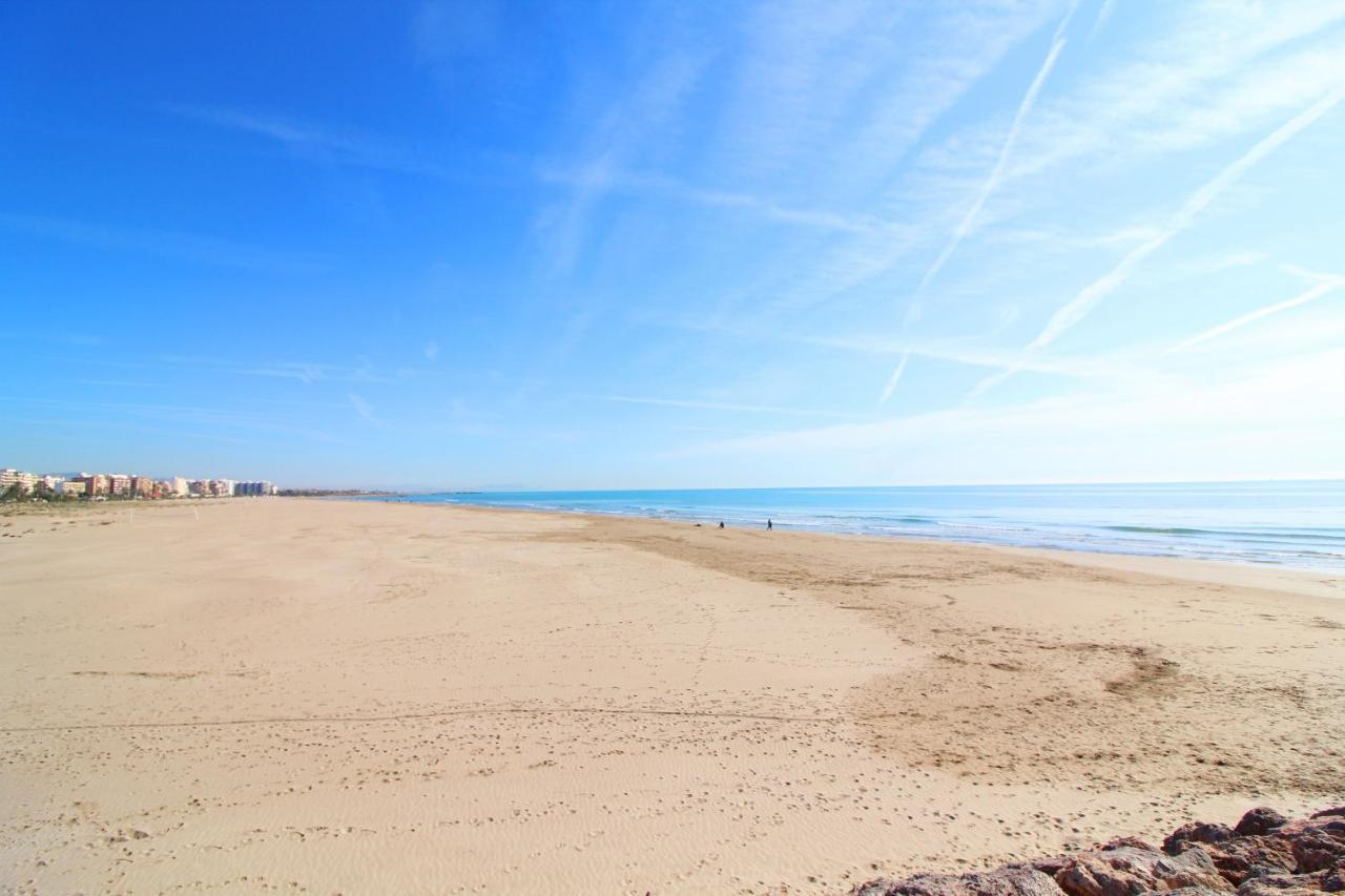 Global Properties, Bonito En Urbanizacion Ciudad Mar * Puerto de Sagunto
